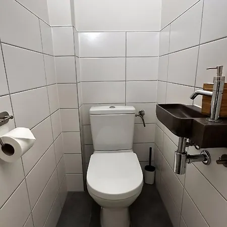 Hidden Gem Next To Tu Campus Family House P40 Apartment