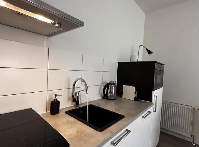 The Cozy Hidden Family P40 * Delft